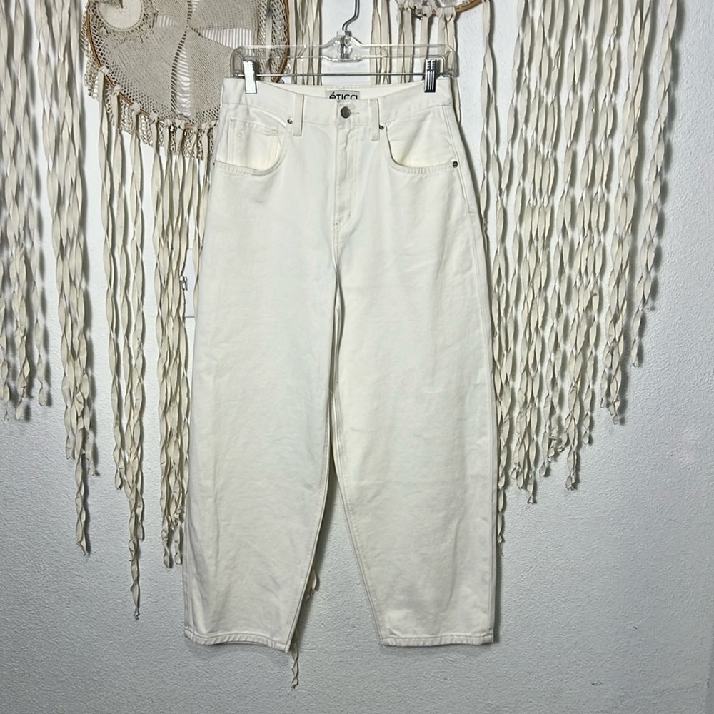 etica Relaxed Barrel in Cream size 27